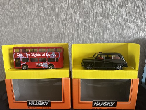 Husky diecast model london - husky,