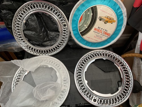 Classic car piece anodised - piece,