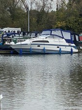 Bayliner 2655 Motor Cruiser
