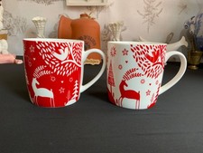 Pair of Sainsbury's Red with White & White with Red Christmas Mugs 9cm Tall VGC