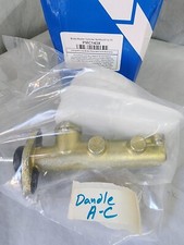 Triumph TR7, TR8 GMC1014