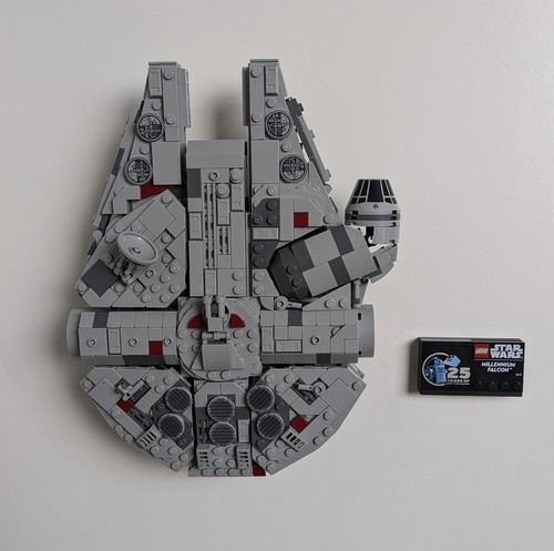 Lego 75375 millenium falcon - millenium,
