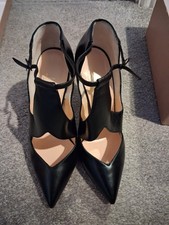 🌟Christian Louboutin Black