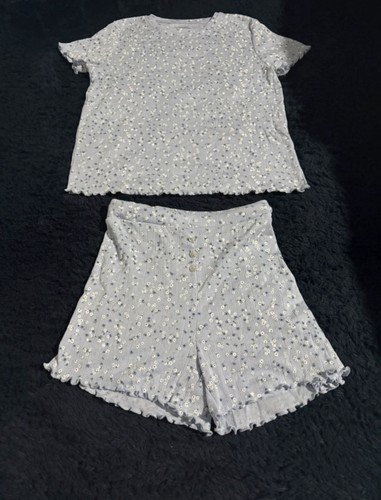 Girls floral pjs