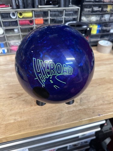 Used ball 15lb storm - -,