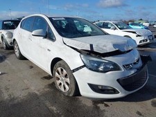 VAUXHALL ASTRA GEARBOX  2015