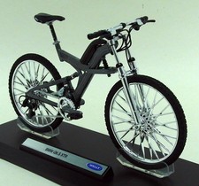 Welly 1/10 Scale - BMW Q6.S