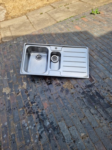 Stainless steel kitchen sink - steel,