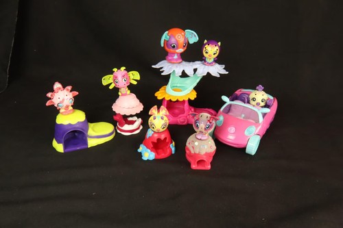 Zoobles with limousine