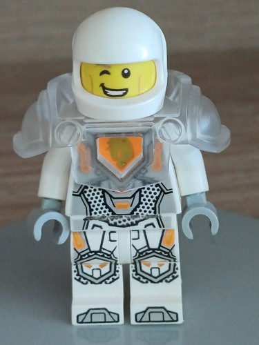 Lego nexo knights lance - nexo,