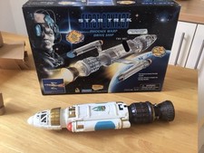 STAR TREK First Contact PHOENIX WARP DRIVE SHIP Vintage 1996 REPLICA MODEL w/BOX