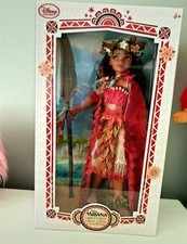 Disney Store -  Limited Edition Moana Doll -  1 of 5500