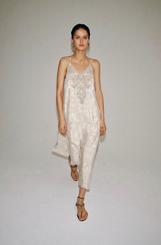 Zara collection embroidered - zw,