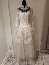 Vintage 1950s Unbranded Ivory