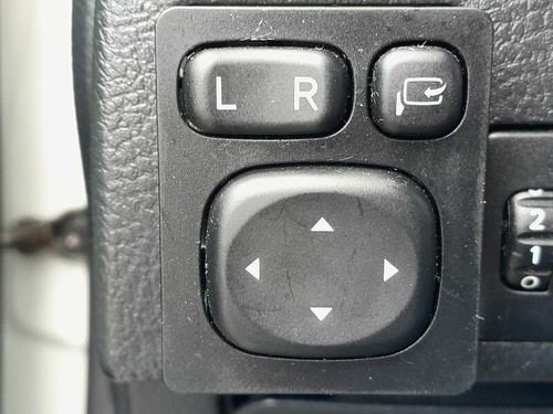183779 rearview control toyota - rearview,
