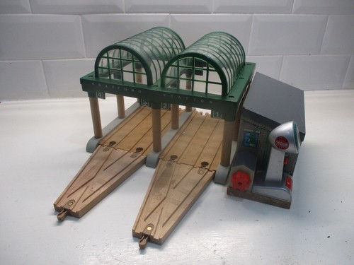 Wooden thomas the tank engine - thomas,