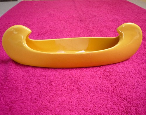 Muncie pottery - (yellow, canoe)