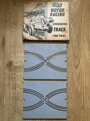 Airfix motor racing crossover - motor,