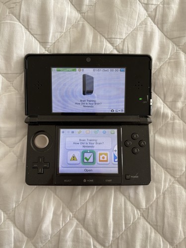 Nintendo 3ds black handheld - black,