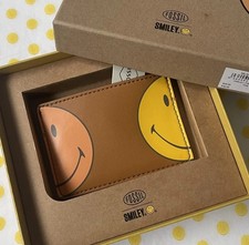 Fossil SMILEY Print Credit