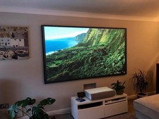XY Screens 110" pet crystal