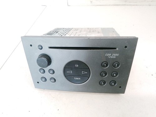 Vauxhall signum 2002 car radio - car,