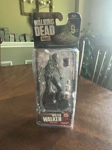 The walking dead water - dead, walker