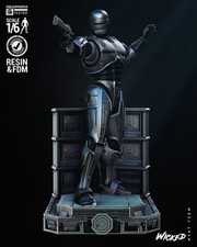 Robo Cop Sculpture 1/8 Scale