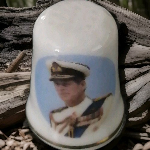 Royal commemorative thimble - royal,