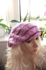 GORGEOUS HAND KNITTED PINK & PURPLE MIX FAIRISLY KNITTED BERET STYLE HAT