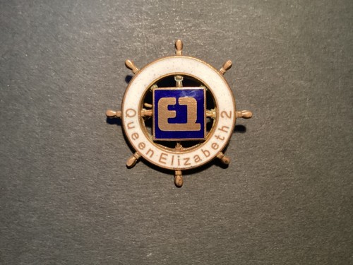 Cunard qe2 brooch - cunard, qe2-