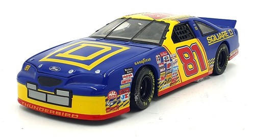 Action scale c249701032 - action, 1/24