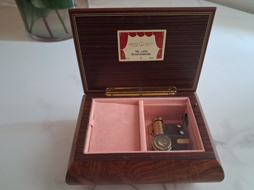 Vintage reuge switzerland - vintage,