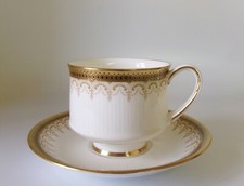 PARAGON ATHENA TEA CUP & SAUCER - GREAT CONDITION