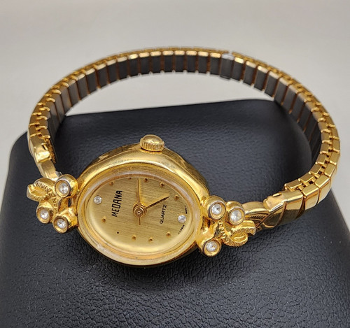 Vintage medana ladies quartz - vintage,