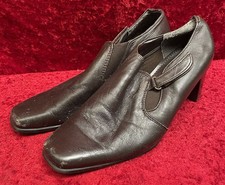 Gluv Your Feet Ladies Brown