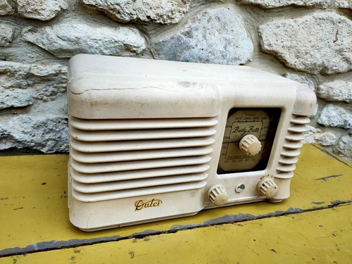 Dulci radio vintage - vintage, bakelite