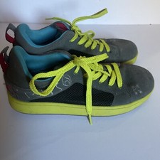 WATER SHOES! Liquid Krow by