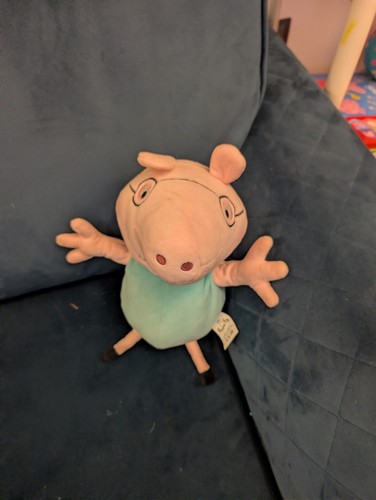 Mummy and daddy pig - mummy,