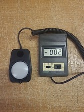 RS COMPONENTS. Iso-Tech ILM 350 Digital Light Meter. In Great Condition 