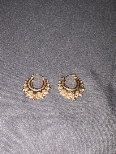 9ct yellow gold small - yellow,