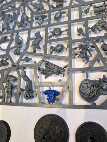 Warhammer 40k heroes the - 40k,