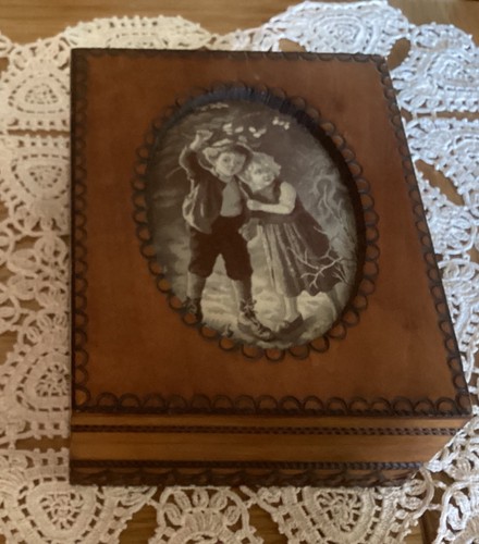 Cash carved wooden - j,