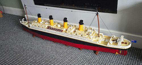 Titanic 10294 9090 - ,
