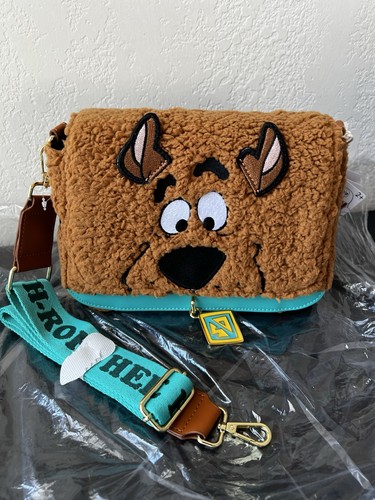 Loungefly scooby doo sherpa - scooby-doo,