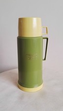 THERMOS VINTAGE OLIVE GREEN 1