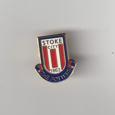 STOKE CITY The Potters Club Crested Enamel Badge FREE POST UK