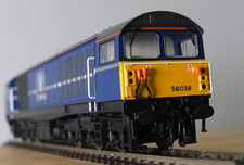 Heljan 5825 OO gauge BR Class 58 diesel locomotive in blue mainline livery