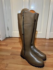 Fairfax & Favor Oak Explorer