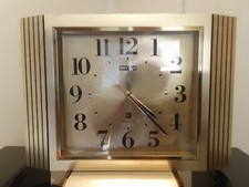 RHYTHM Quartz Vintage Wall Clock Retro 1960s / 70s Made in Singapore. Very Rare.